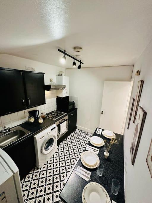 *Super Central 20Min To Big Ben* Apartment ลอนดอน ภายนอก รูปภาพ